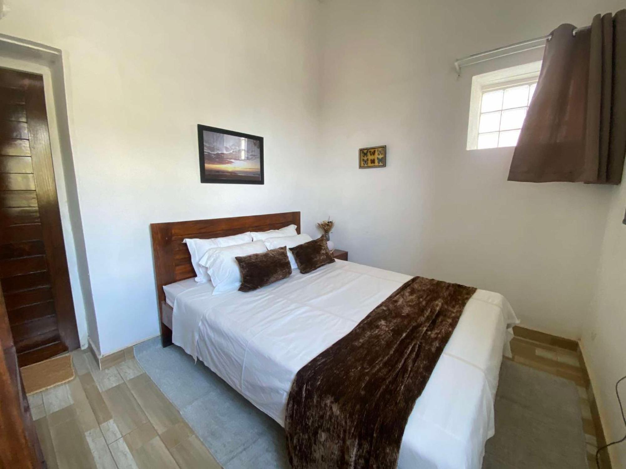 M'Serenity Guest House Antananarivo Buitenkant foto